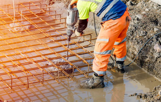 Best Concrete Sealing and Maintenance in Moore Haven, FL